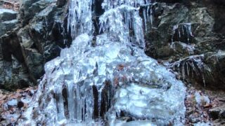氷瀑・霧氷・鏡開き(ぜんざい)ハイキング 氷瀑・霧氷・鏡開き(ぜんざい)ハイキング